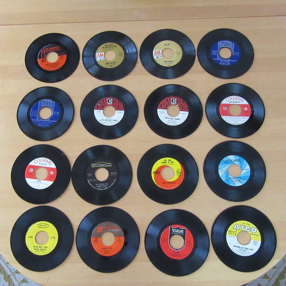 45 RPM lot of 40 vinyl records for jukebox - 1960s rock & roll, pop, classics